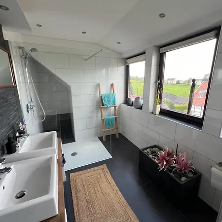 Moderner Altbau Mit Infrarotsauna Im Gruenen Guest house Witten