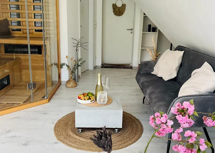 Gæstehus Moderner Altbau Mit Infrarotsauna Im Gruenen Witten